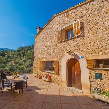 Bunyola Holiday home *